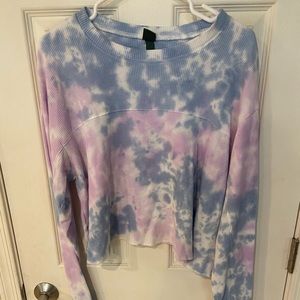 Tie Dye thermal shirt! Cropped and super cute!